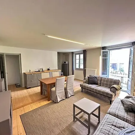 بيت للعطل Riva House *